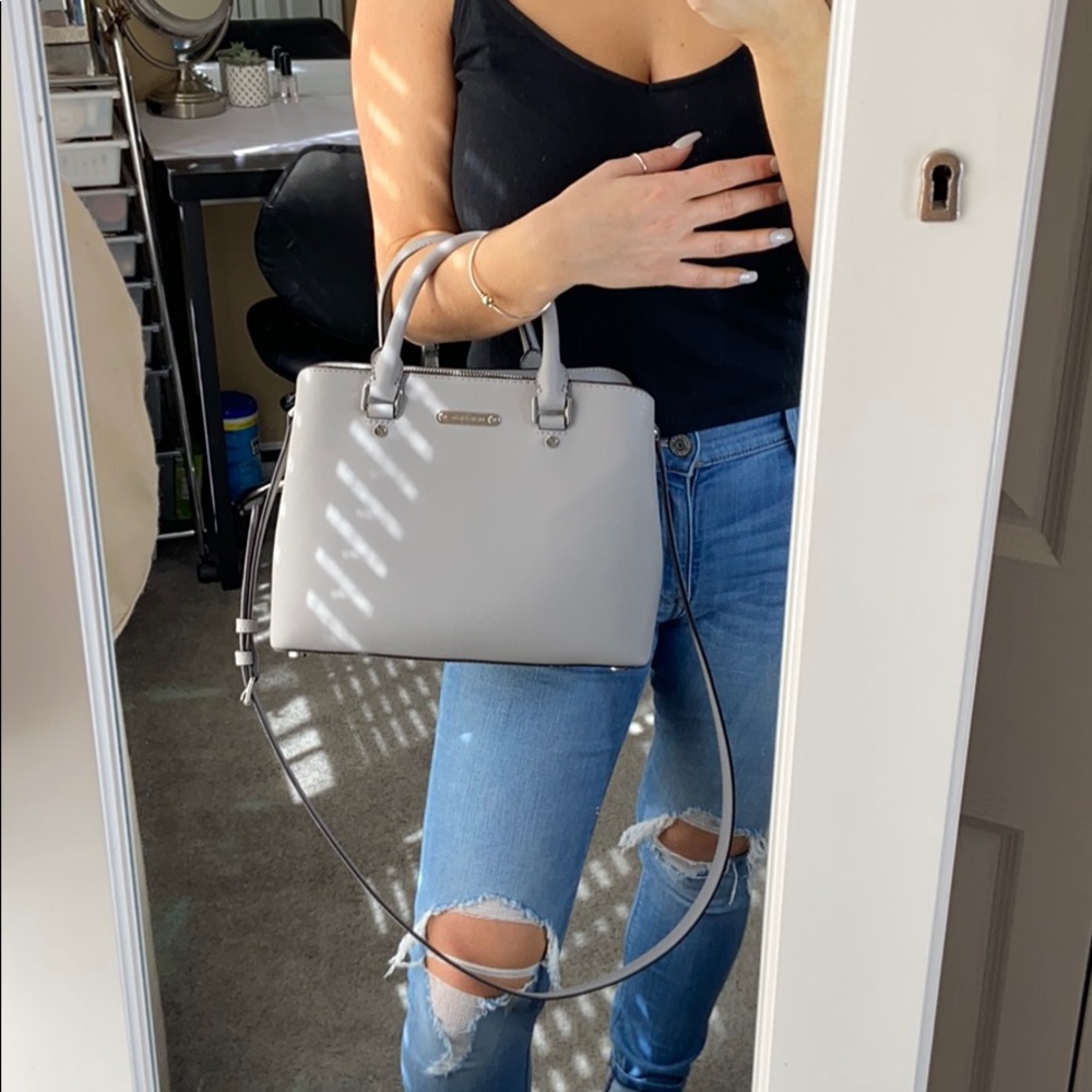MICHAEL KORS HANDBAG - Picture 2 of 6